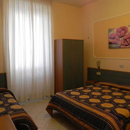 Hotel Ondina Viareggio