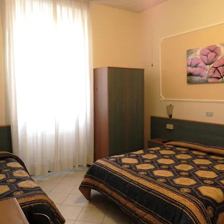 Hotel Ondina Viareggio